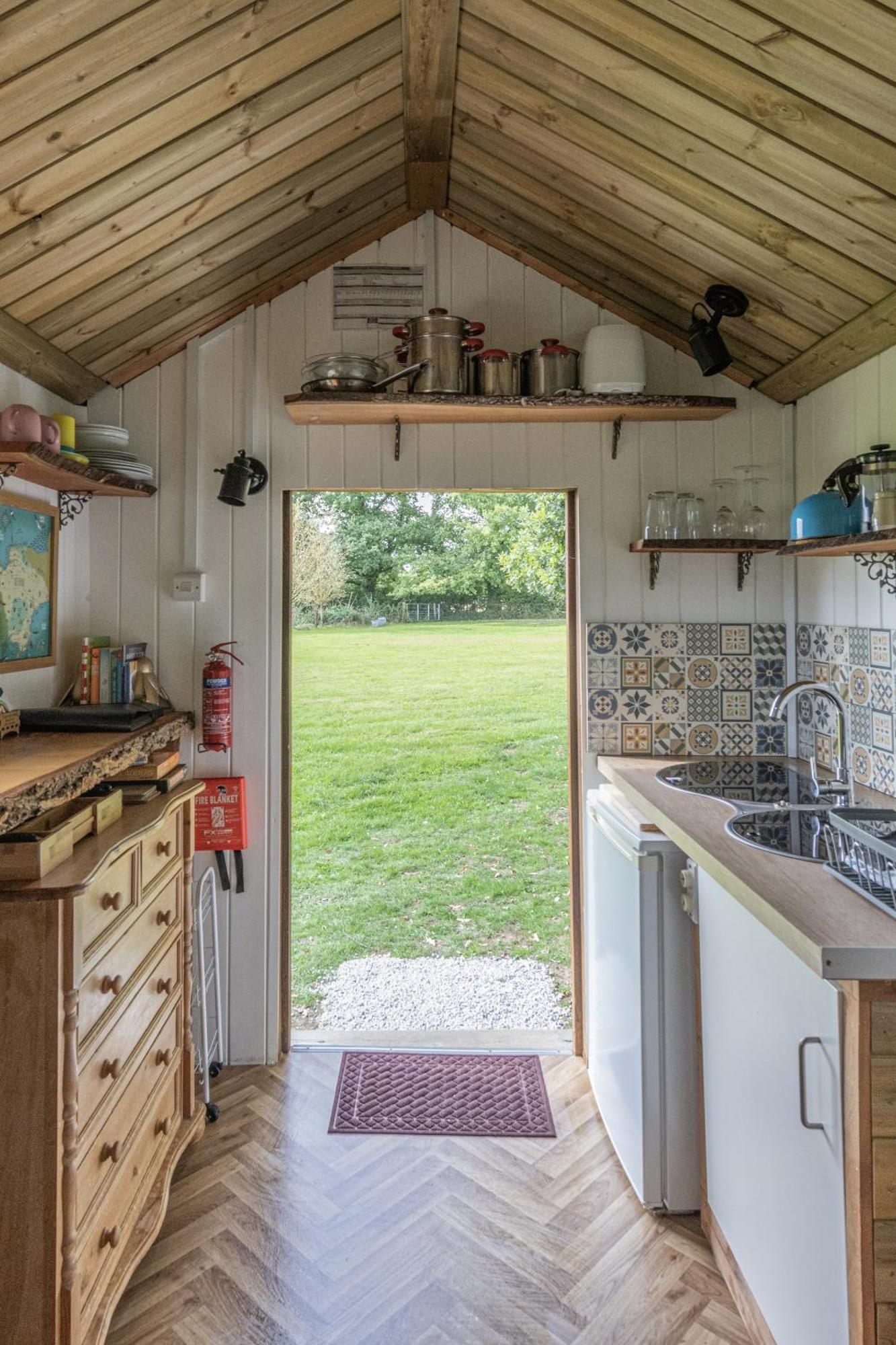 Dartmoor Reach Alpaca Farm Heated Cabins 5 Mins Drive To Dartmoor Bovey Tracey Room photo
